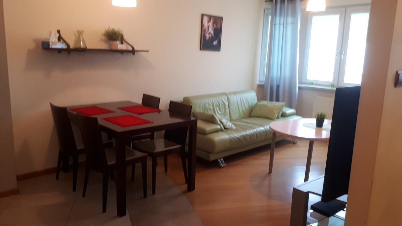 Tripstay Lucka Wiev Apartament Varsó Kültér fotó